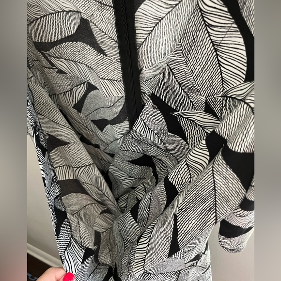 LOFT Romper Size 2P - Picture 5 of 9